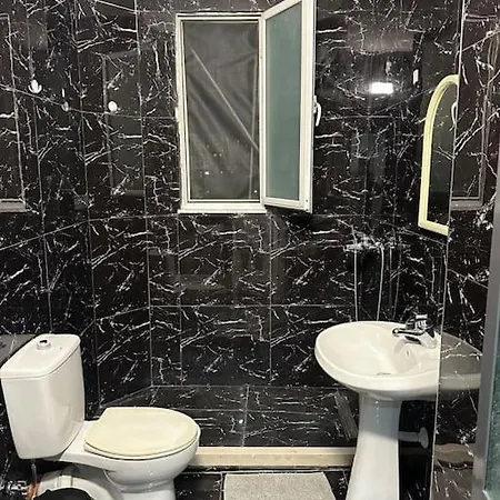 Modern Getaway Τίρανα